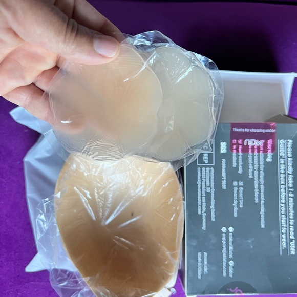 2 different brands strapless bra/ breast covers new in boxes - Picture 7 of 7